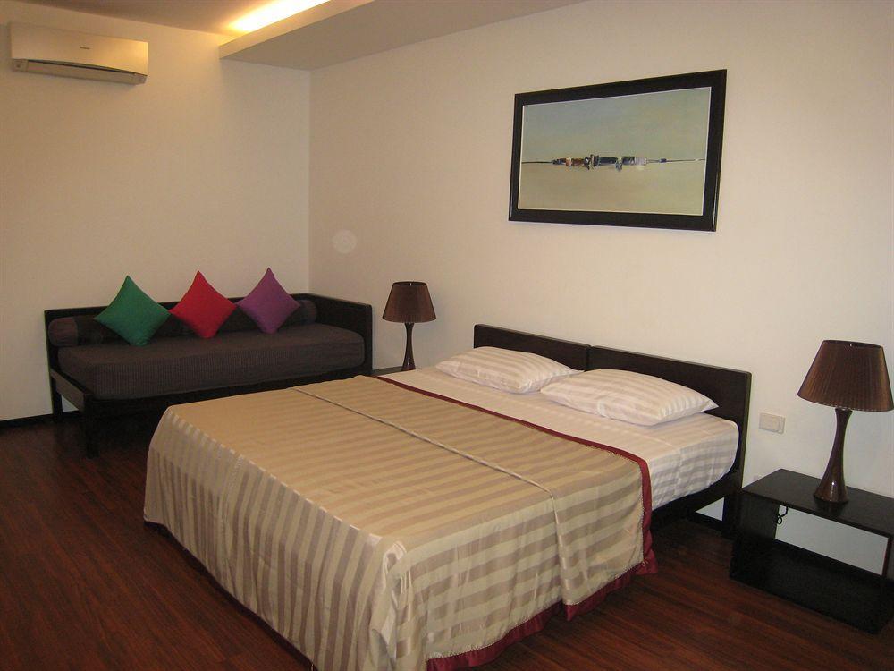 Billabong Hostel Phnom Penh Dış mekan fotoğraf