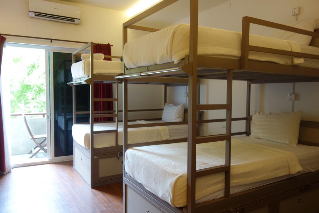 Billabong Hostel Phnom Penh Dış mekan fotoğraf