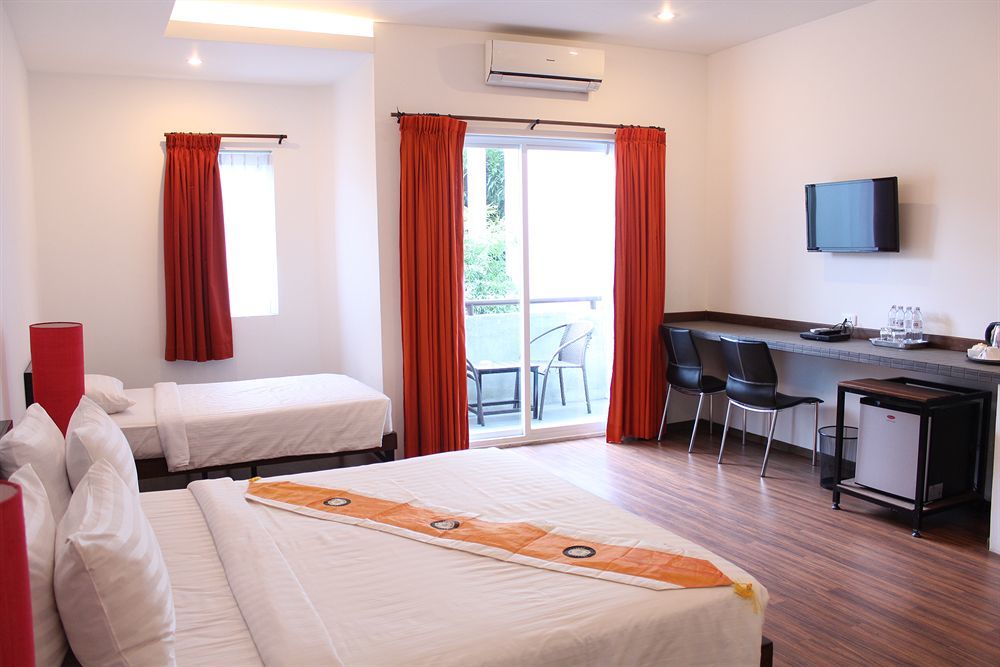 Billabong Hostel Phnom Penh Dış mekan fotoğraf